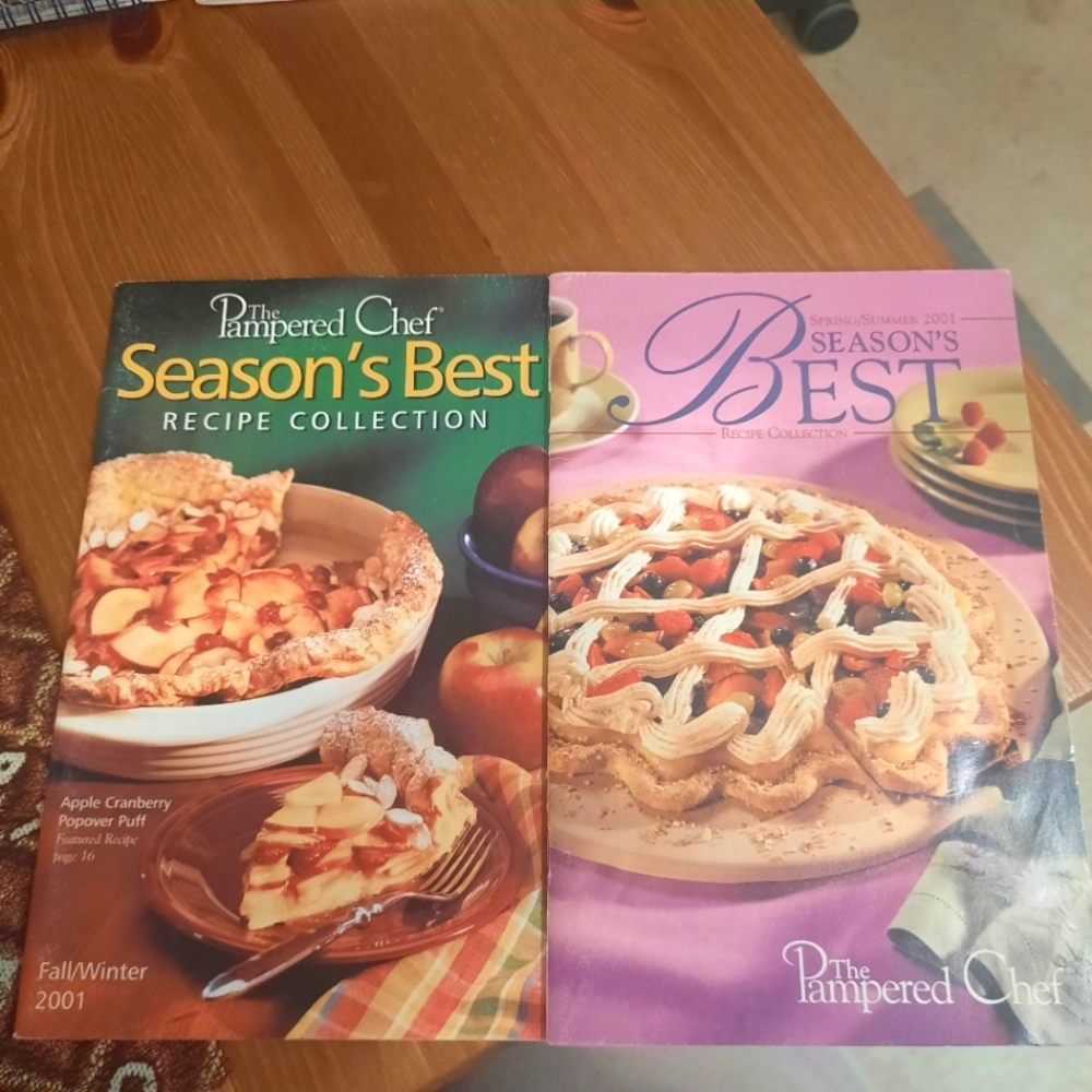 The Pampered Chef  Vintage2001 Seasons Best Cookbooks/2 included